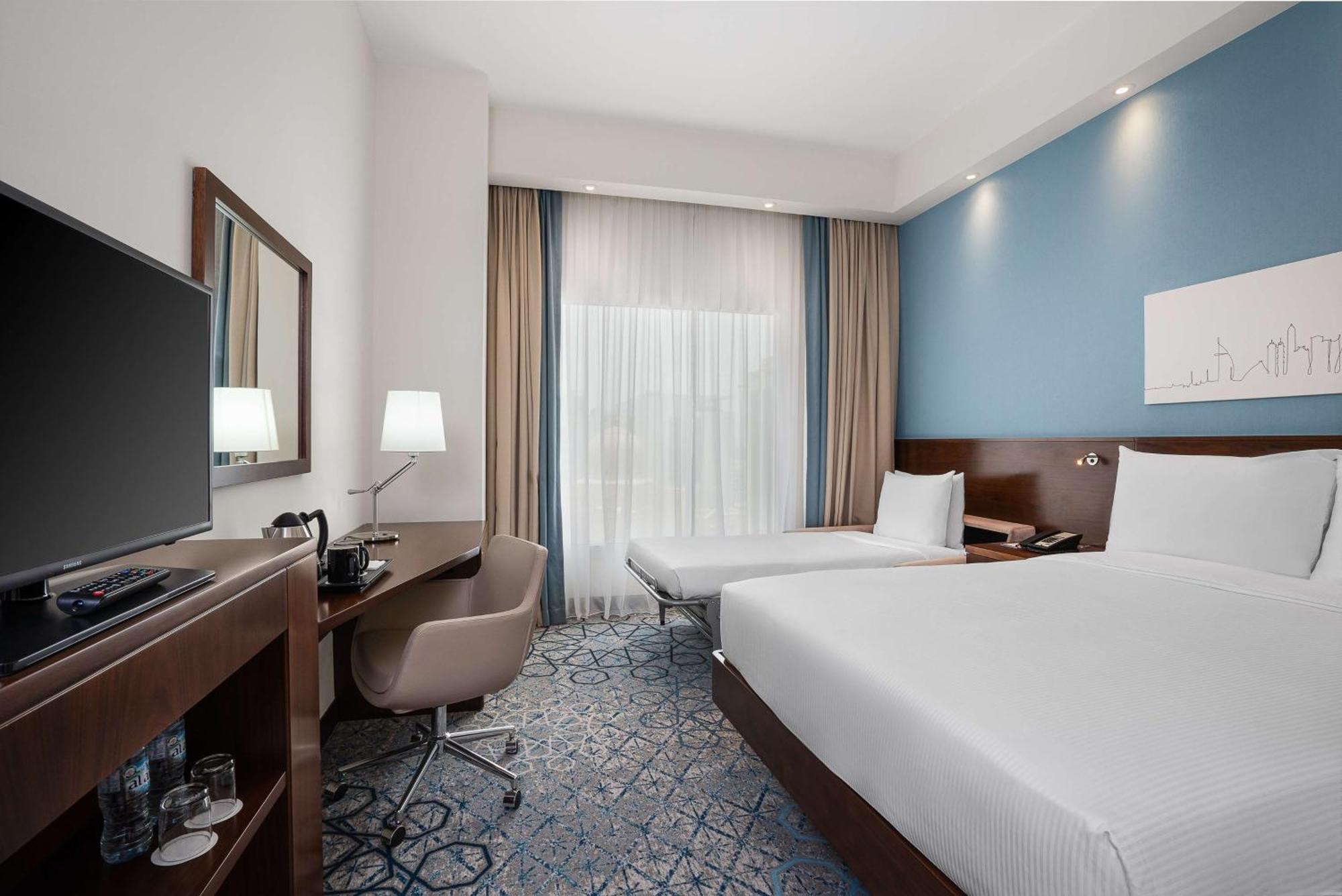 Hampton By Hilton Dubai Al Barsha Hotel Exterior photo